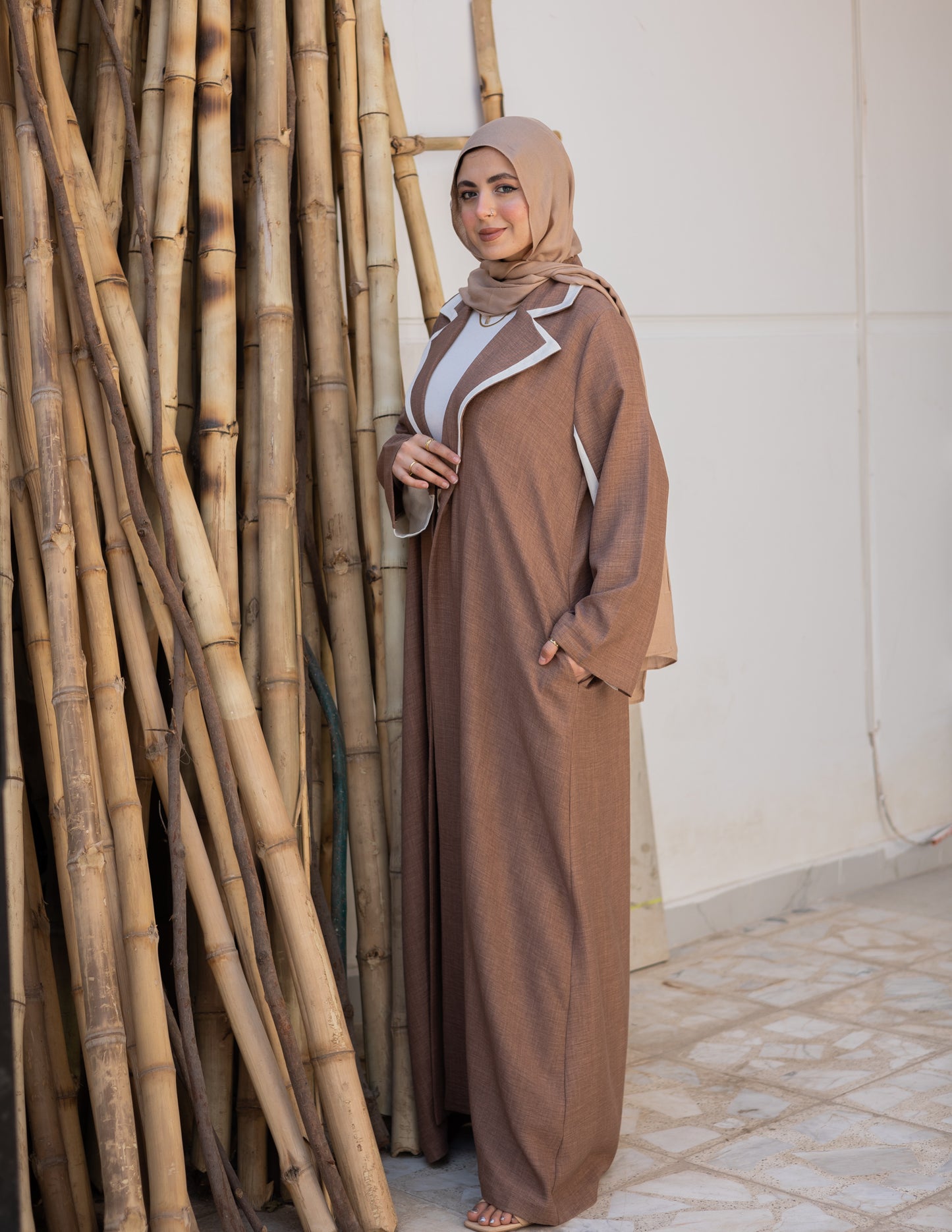 Riviera Linen Abaya Inlaid With Pure Linen In Cafe