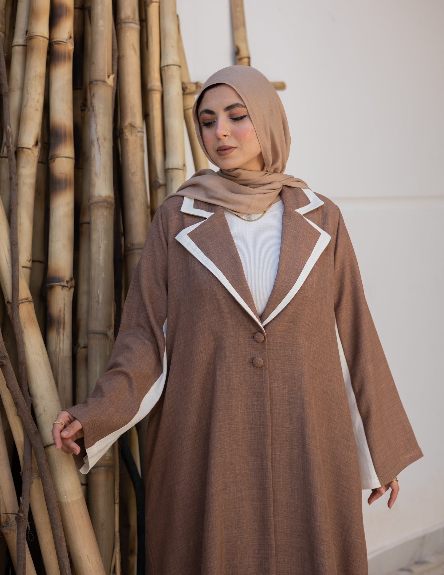 Riviera Linen Abaya Inlaid With Pure Linen In Cafe